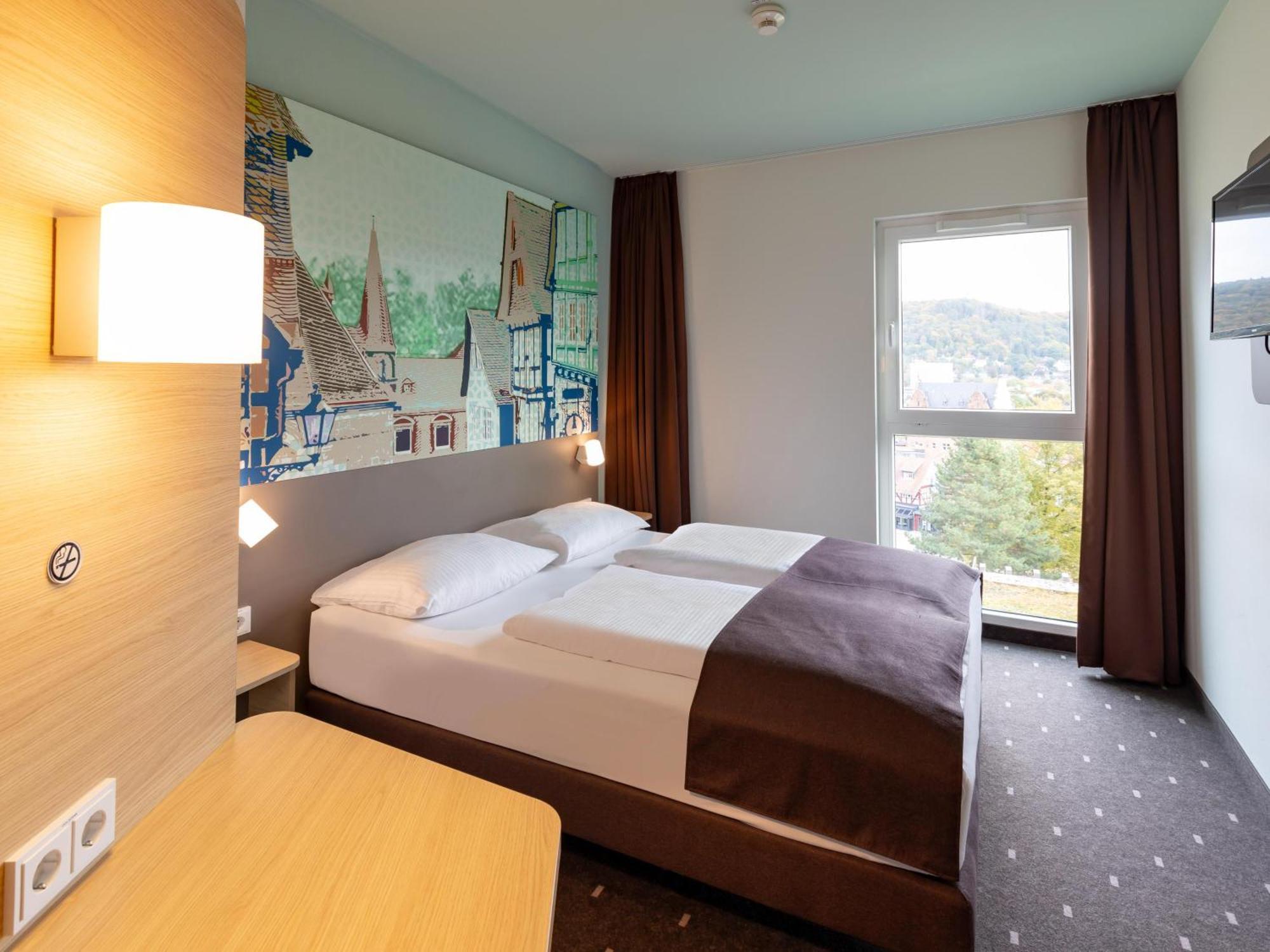 B&B Hotel Marburg Exteriör bild