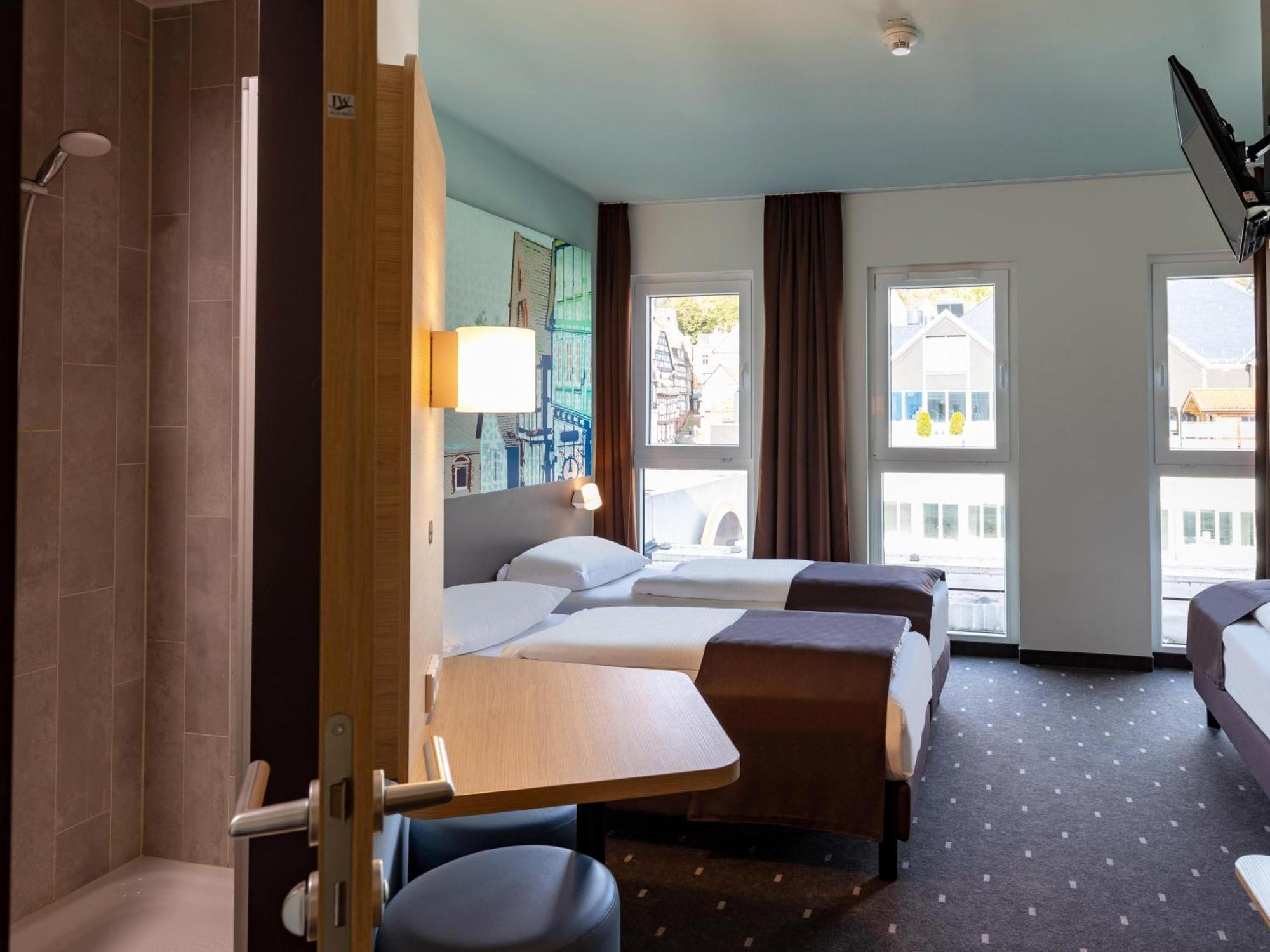 B&B Hotel Marburg Exteriör bild